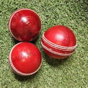 Red Mako Cricket Ball
